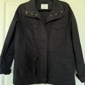 Amazon Essentials Women's Utility Jacket in Black